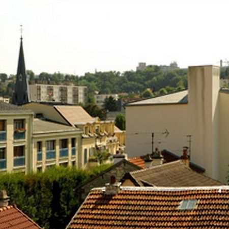 Citotel La Breche Du Bois Кламар Экстерьер фото